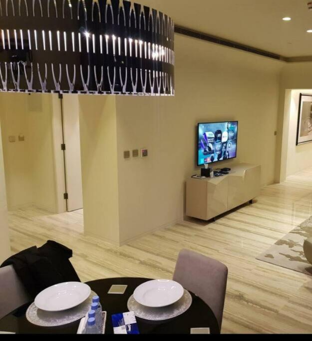 Apartment Luxury Towers In Downtown *