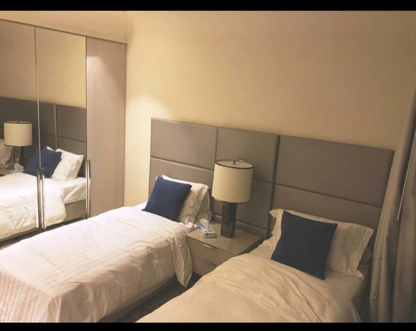 Luxury Towers In Downtown Riyadh